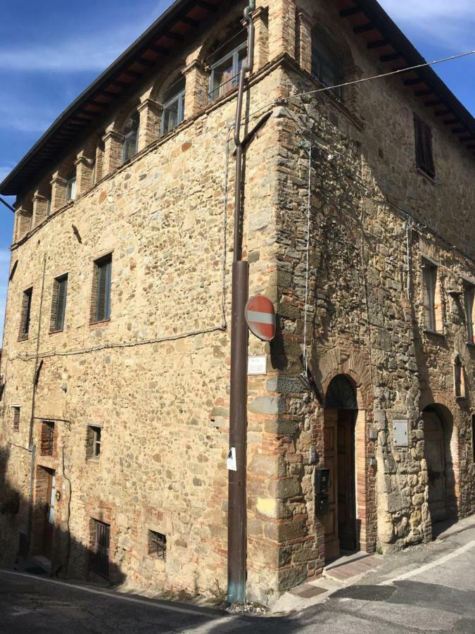 Ferienwohnung Loft De' Riccardi Chianni Exterior foto